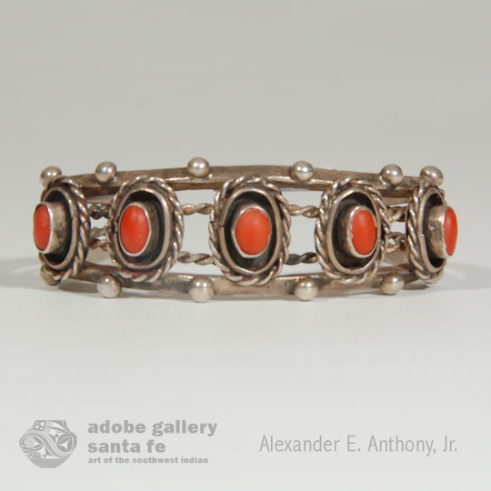 Navajo Indian Jewelry - C3864.19